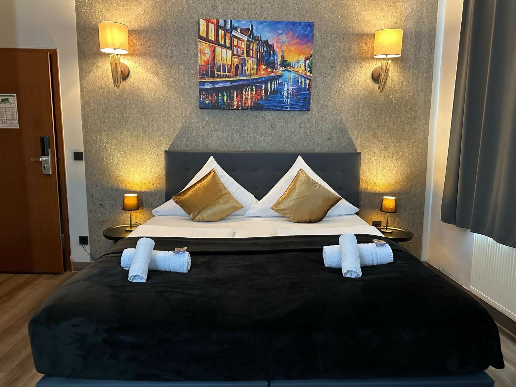 Hotel Restaurant Zum Loewen Duisburg Kültér fotó